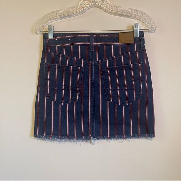 A&E Super Stretch Red & White Striped Frayed Mini Skirt 0 - Picture 4 of 9